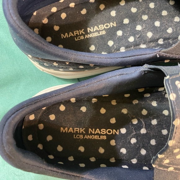 Mark Nason slip on polka dot shoes - size 8- NWOT - Picture 2 of 7
